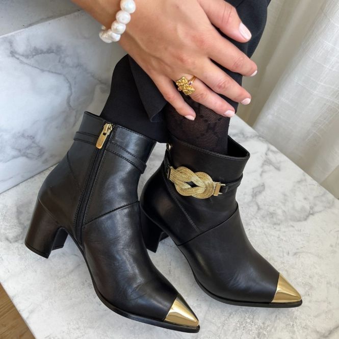 Hovedbilde Melody Ankel Skoletter